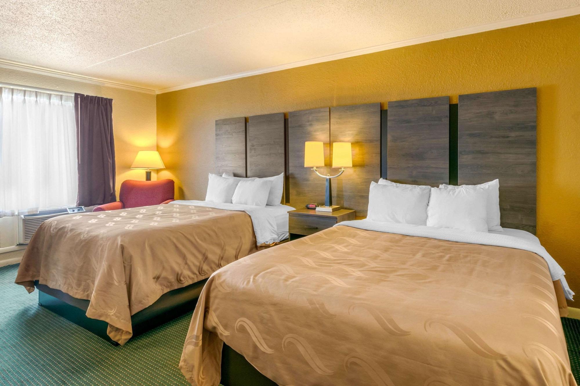 Quality Inn Манчестър Екстериор снимка